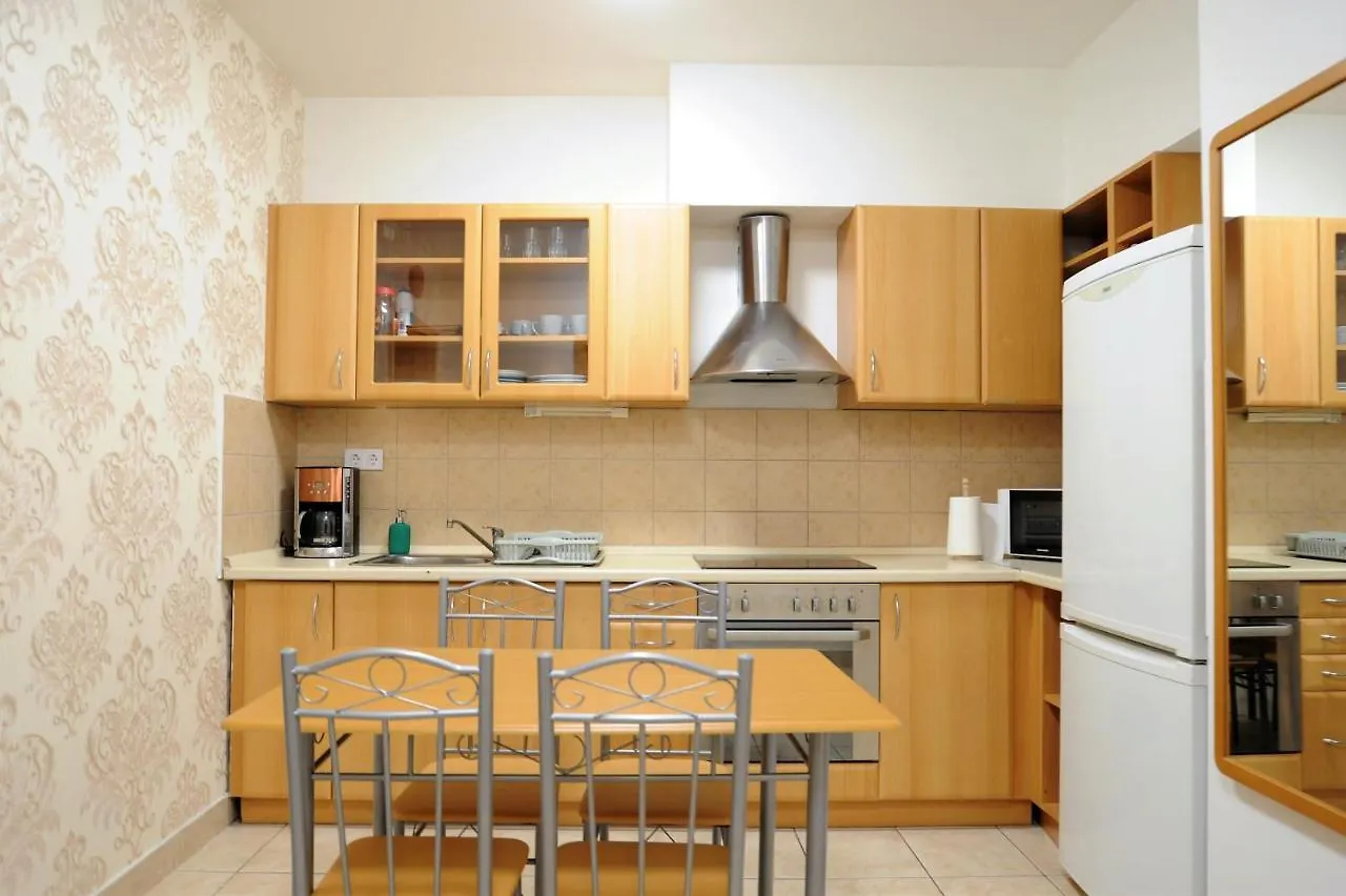 Lovely Apartment In The Heart Of Будапешт 0*,